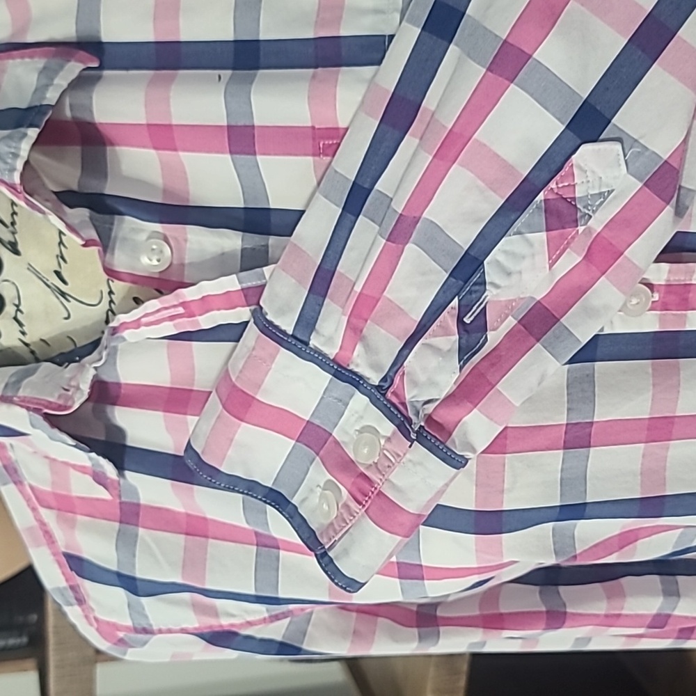American Eagle Outfitters Pink, Blue & White Plaid Shirt - Picture 4 of 9